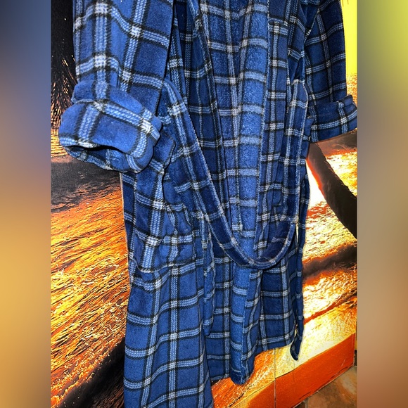 Tommy Bahama Flannel Robe Marlin Logo L/XL Polyester - Picture 3 of 10